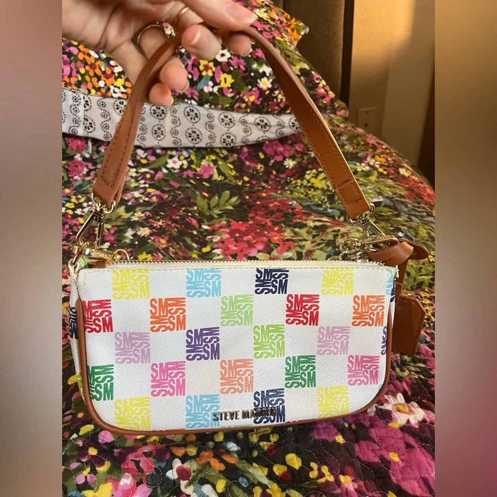 Steve Madden Top Zip Rainbow Logo Chain Women's Small Bag - Picture 3 of 8